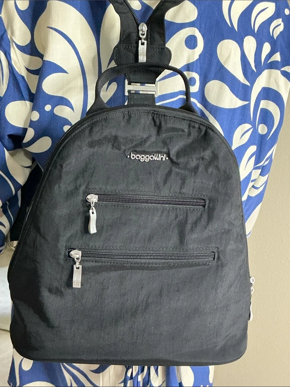 Black Men's Casual Backpack - Baggallini